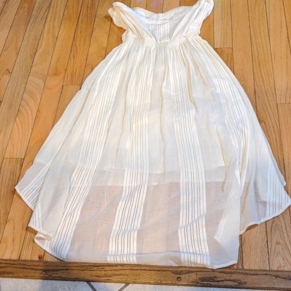 Quick silver QSW Dress. 38" to longest part. - Picture 3 of 7